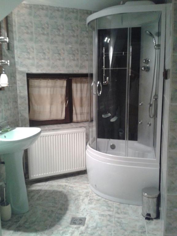 Отель Casa Craiova Nuova Экстерьер фото